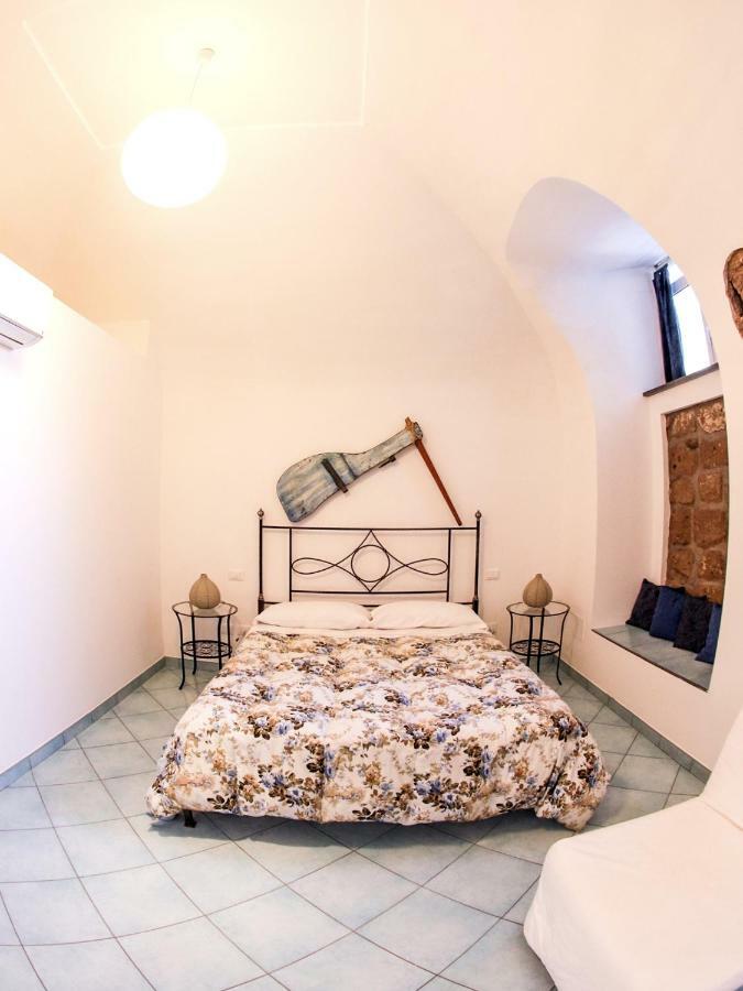 B&B La Grotta Marina Вико-Экуенсе Экстерьер фото